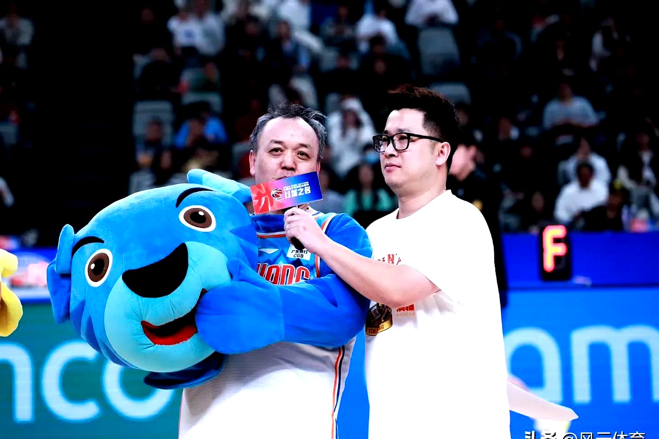 球速娱乐 -包含赛地聚焦：CBA常规赛国际比赛日热度飙升，孟菲斯灰熊扳平良机，管理层满意，控场能力受关注的词条